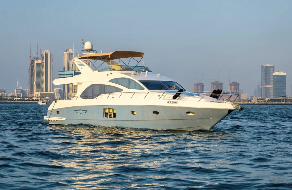 Yacht Dubai Marina